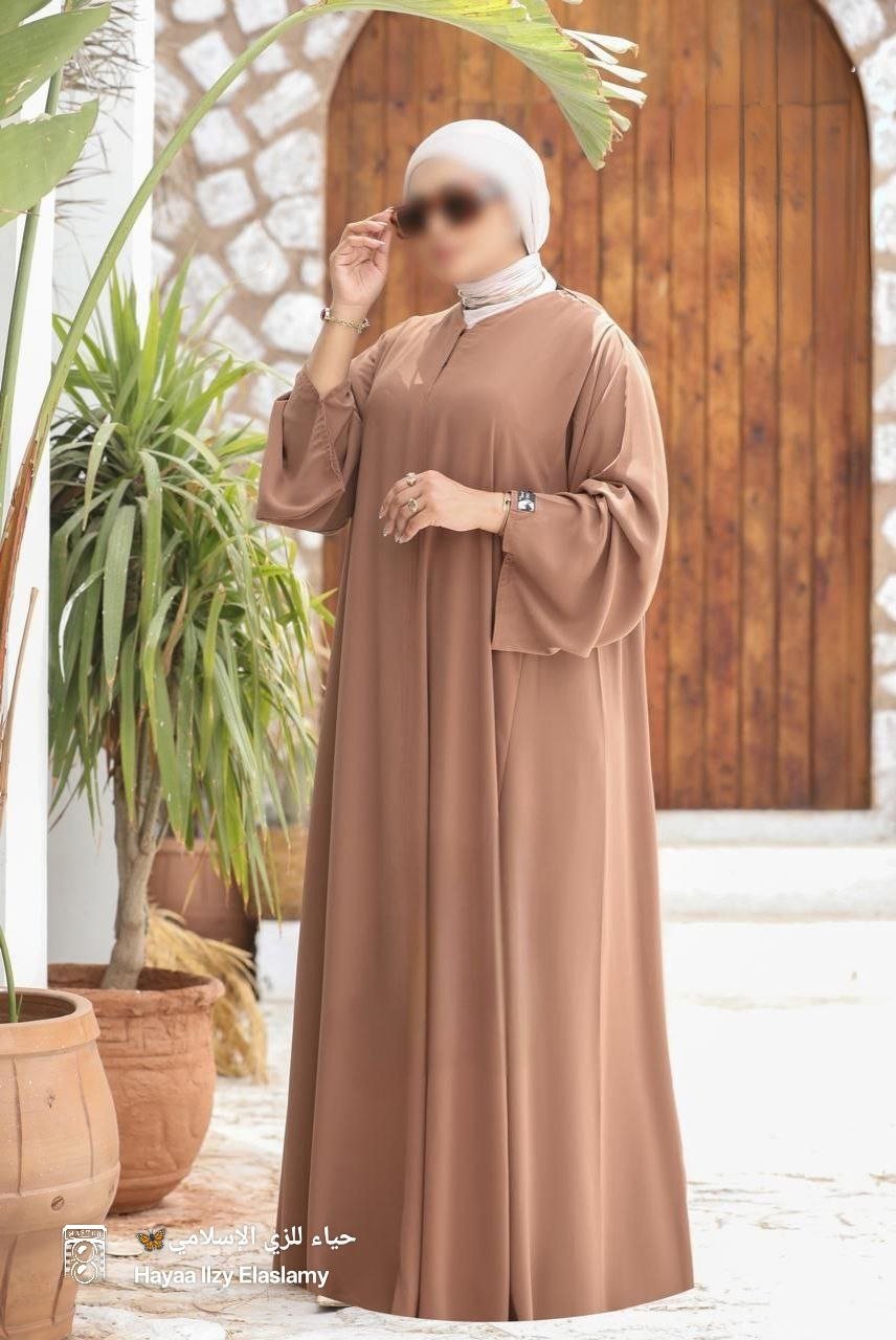 عبايه كلوش الجمل - الصورة 2